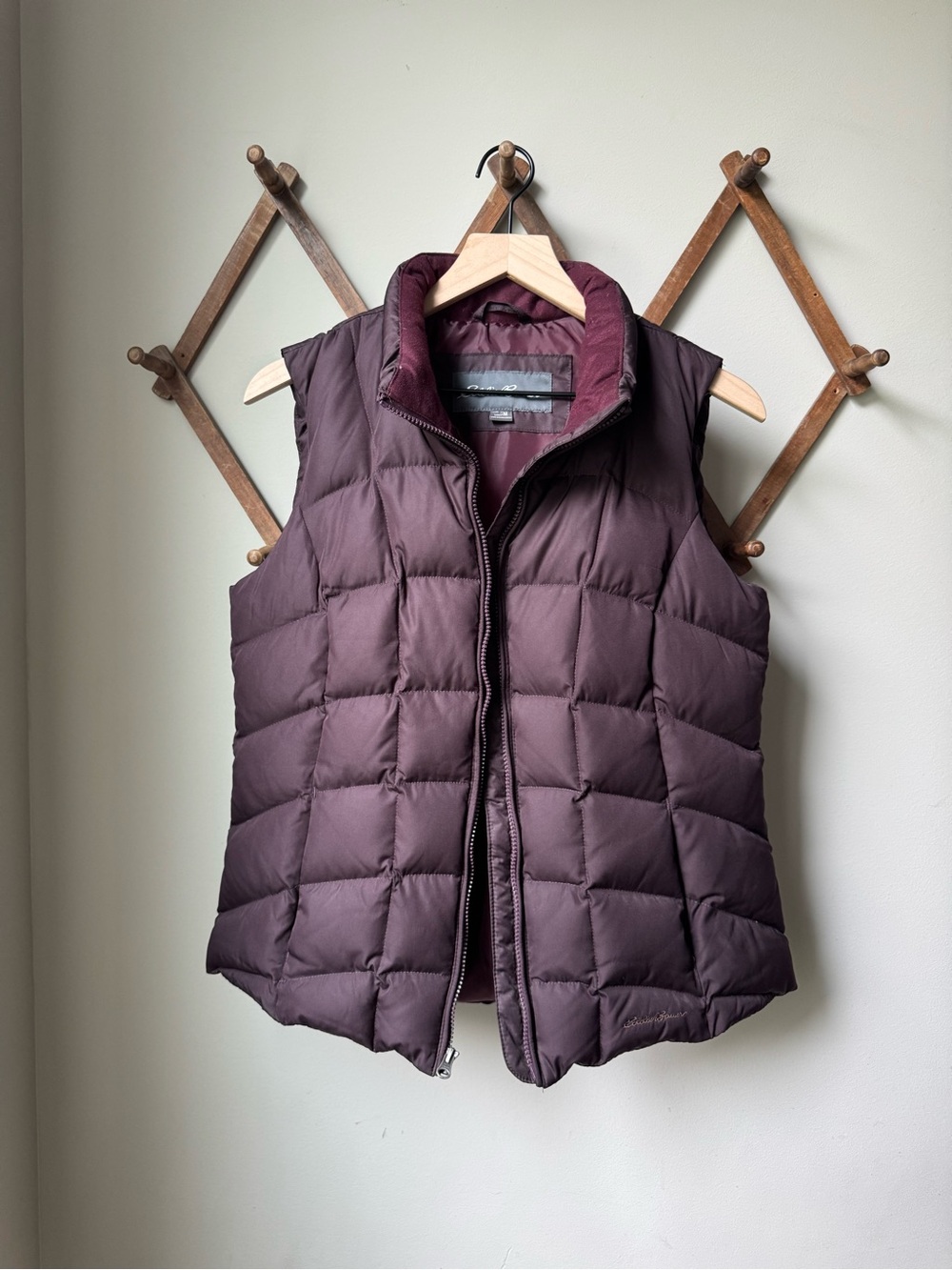 Eddie Bauer EB650 Down Vest Women’s Medium
